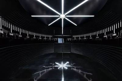 峻佳設(shè)計(jì) 打造全國(guó)首個(gè)超感官城市展廳，開啟沉浸式多媒體打卡新紀(jì)元