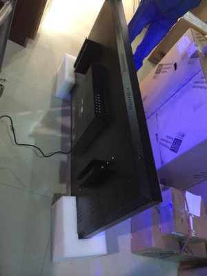 珠海OEM觸控一體機(jī) 引領(lǐng)多媒體教學(xué)設(shè)備高清化、智能化新紀(jì)元